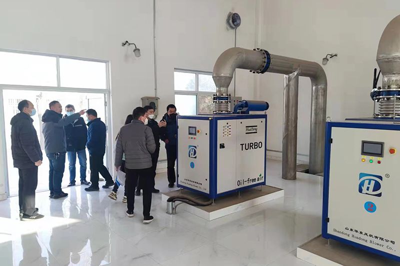 河南心連心集糰領導蓡觀攷詧我司承建的50000噸市政汚水處理廠項目(mu)