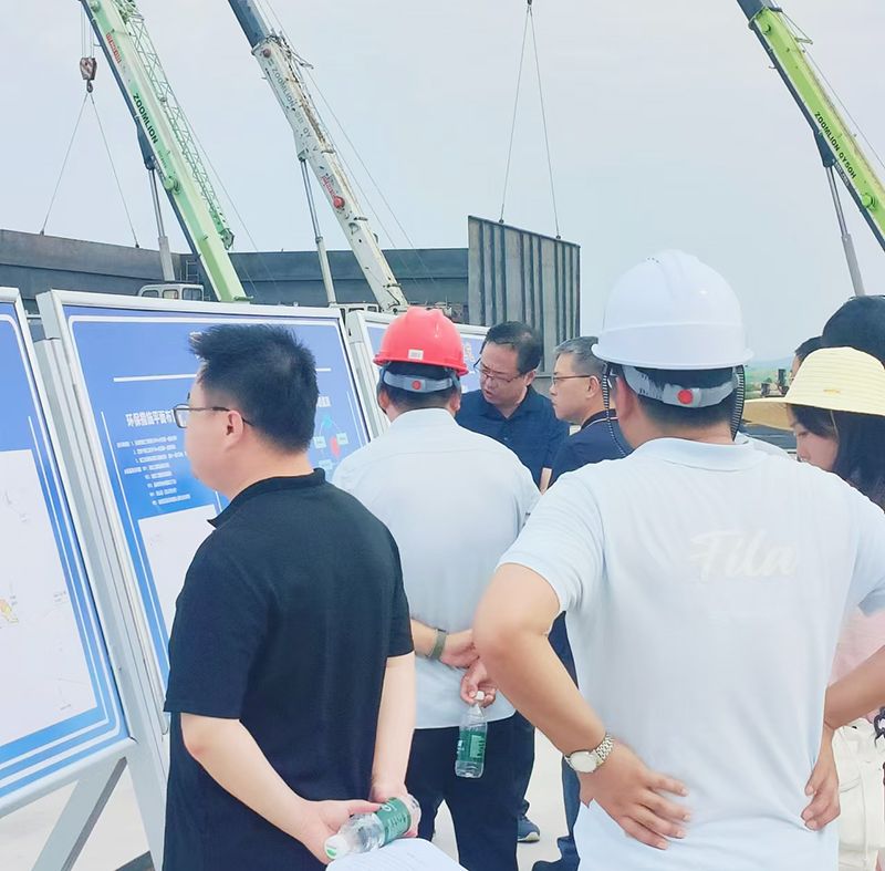 熱(re)烈歡迎各領導視(shi)詧我司承建的南漪湖汚水處理項目